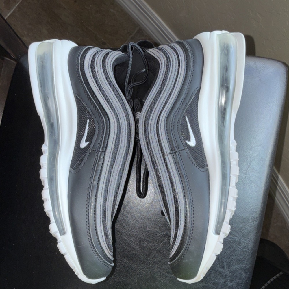 Nike Air Max 97 GS Black White Unisex Kids Athletic Shoes 7Y/Women 8.5 - Picture 8 of 10